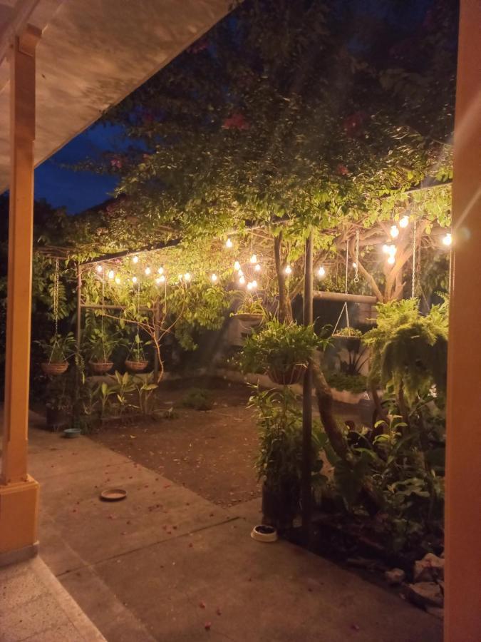 Casa De Luna La Dorada Bagian luar foto